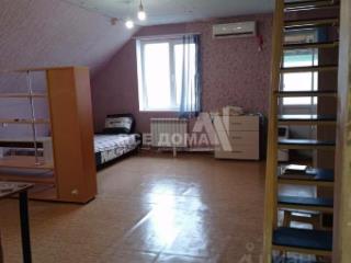 2-комн., 70 м², 6/6 этаж