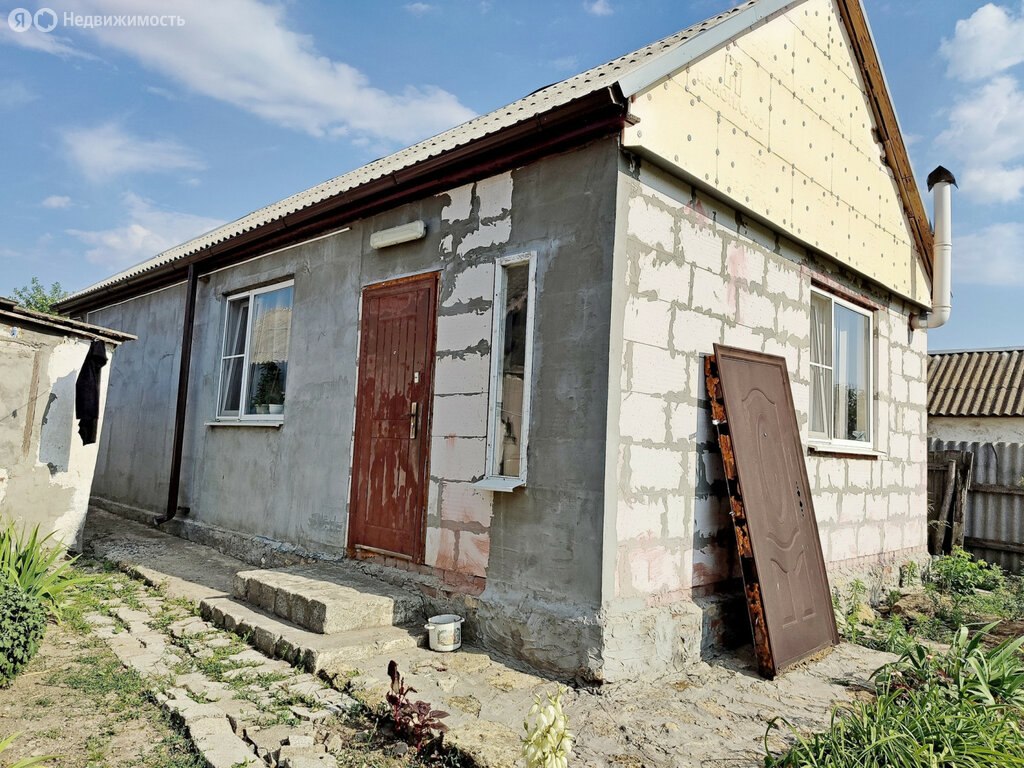 Купить дом в селе Анастасиевка в Матвеево-Курганском районе в Ростовской  области — 6 объявлений о продаже загородных домов на МирКвартир с ценами и  фото