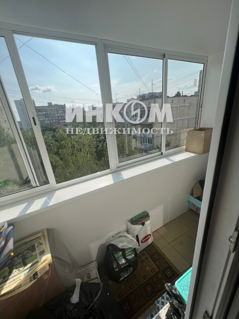 Купить квартиру на Онежской улице, 42/36 в Москве — 3 375 объявлений по  продаже квартир на МирКвартир