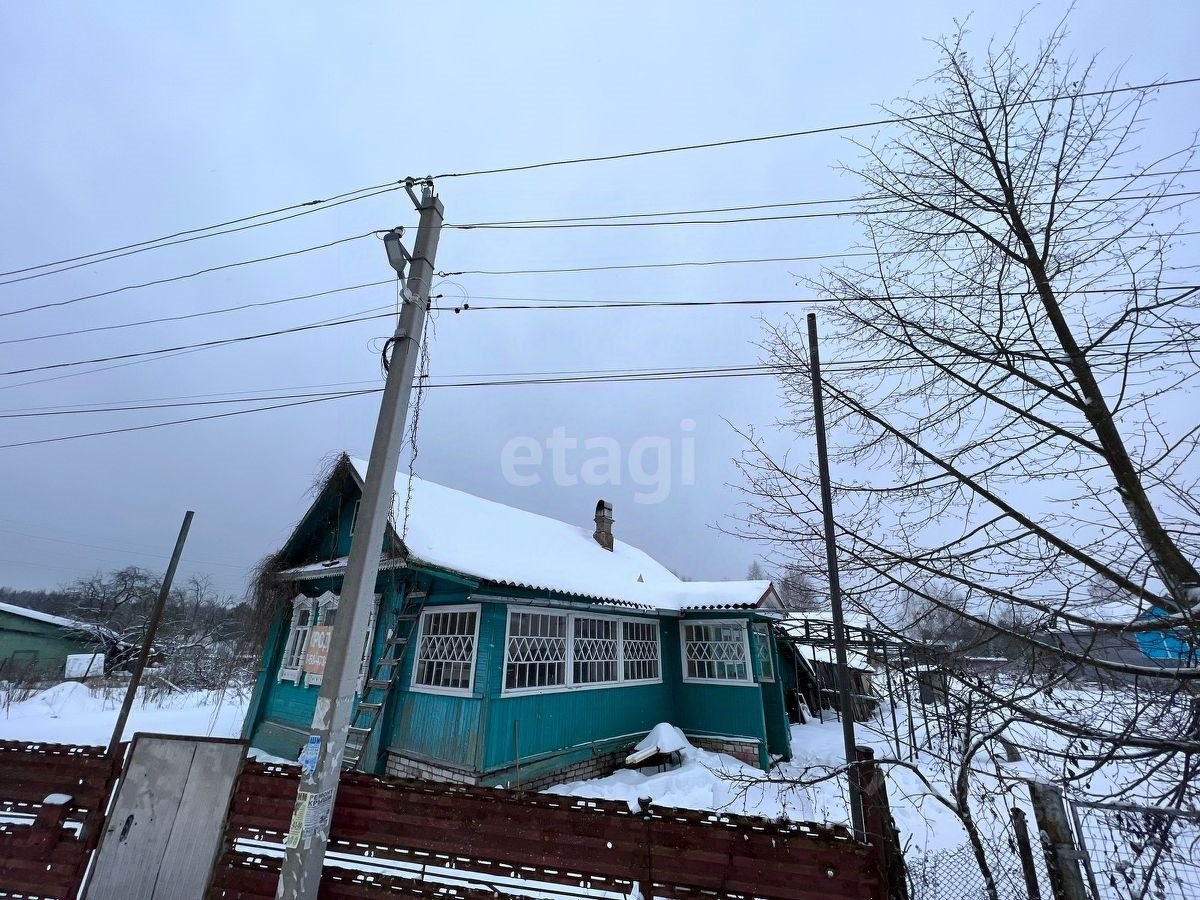 Купить дом на улице Новой Жизнь в поселке городского типа Редкино в  Конаковском районе — 35 объявлений о продаже загородных домов на МирКвартир  с ценами и фото