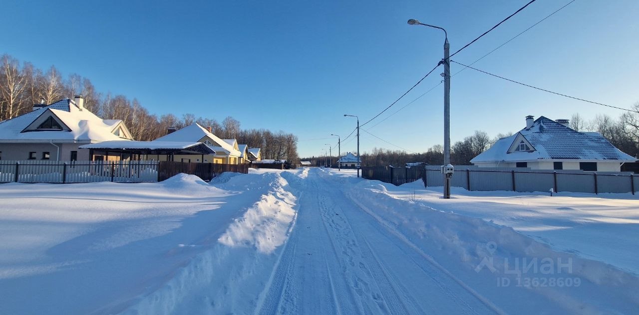 Купить загородную недвижимость в деревне Успенские Хутора в Жуковском  районе в Калужской области — 26 объявлений о продаже загородной  недвижимости на МирКвартир с ценами и фото