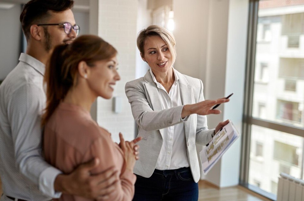 Участие риэлтора поможет провести сделку так, чтобы ее не пришлось расторгать. Фото: ru.freepik.com