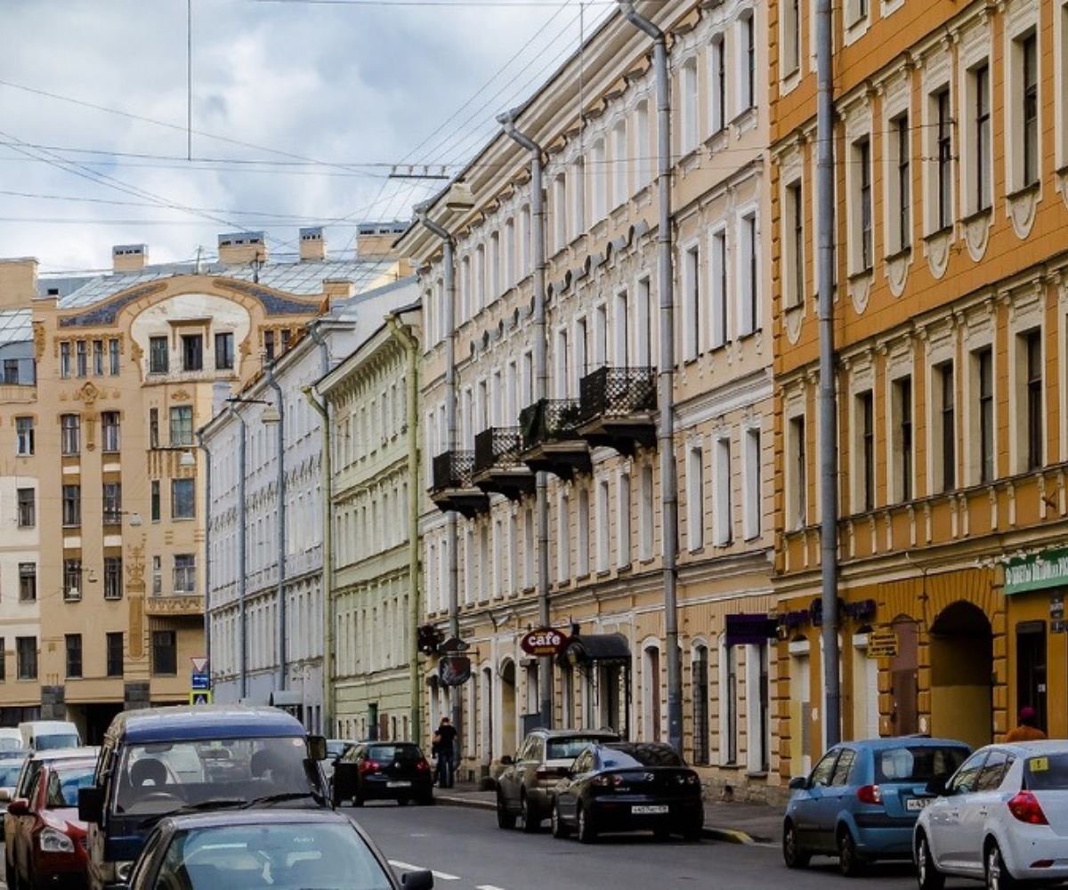 Улица Декабристов в Петербурге: ночь, улица, фонарь, аптека. За что Блок  ругал соседку по дому и где жил автор «Алых парусов»? — Обзоры рынка  недвижимости в интернет-журнале МИР КВАРТИР