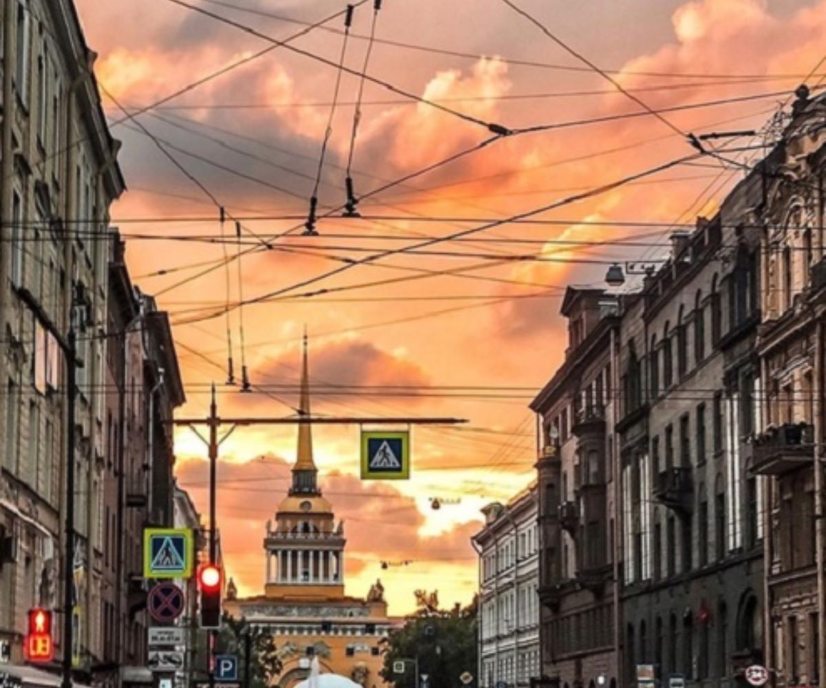 Гороховая санкт петербург. Гороховая улица в Санкт-Петербурге. Гороховой улице Санкт Петербург. Улица Гороховая Санкт-Петербург фото. Гороховая Санкти петербкрг.